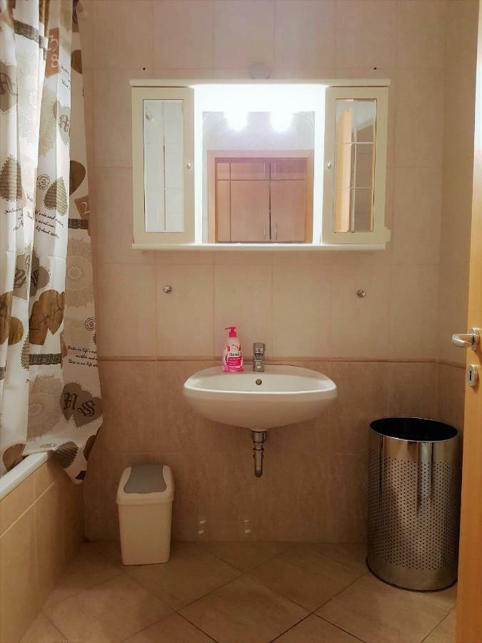 Centrum - A. Apartman بيتْش المظهر الخارجي الصورة